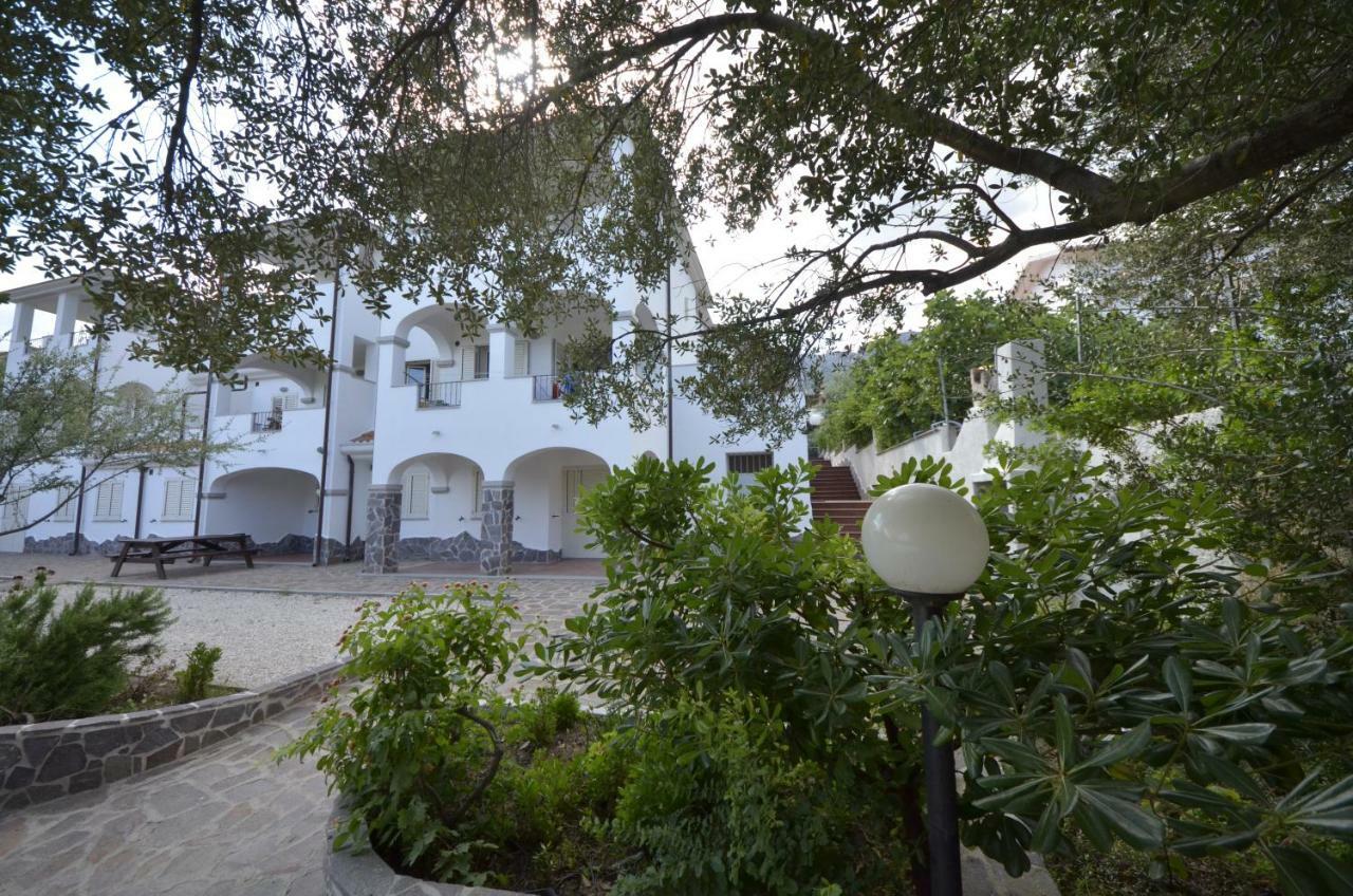 Delfino Apartment Cala Gonone Luaran gambar